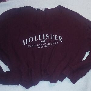 Hollister Women's Dark Red Crew Neck Sweater